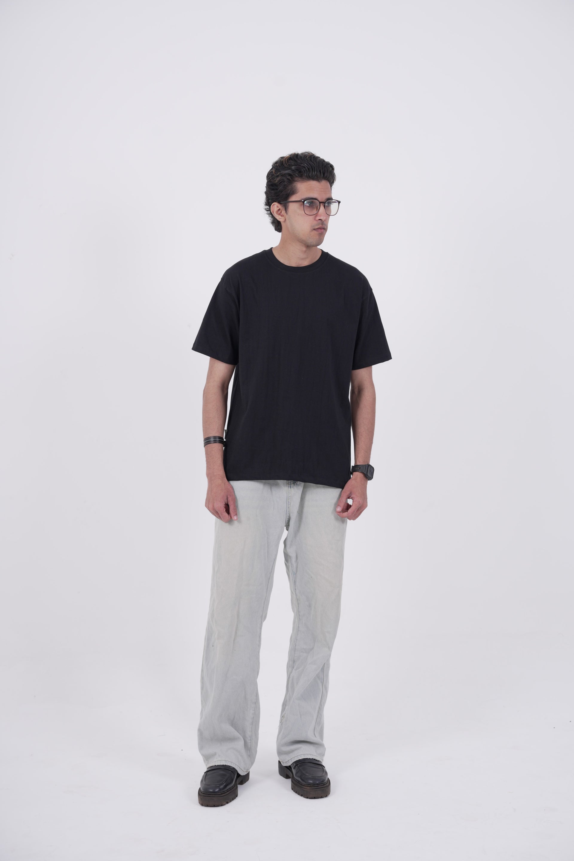Black Oversized T-Shirt — Premium 210 GSM Super Combed Cotton
