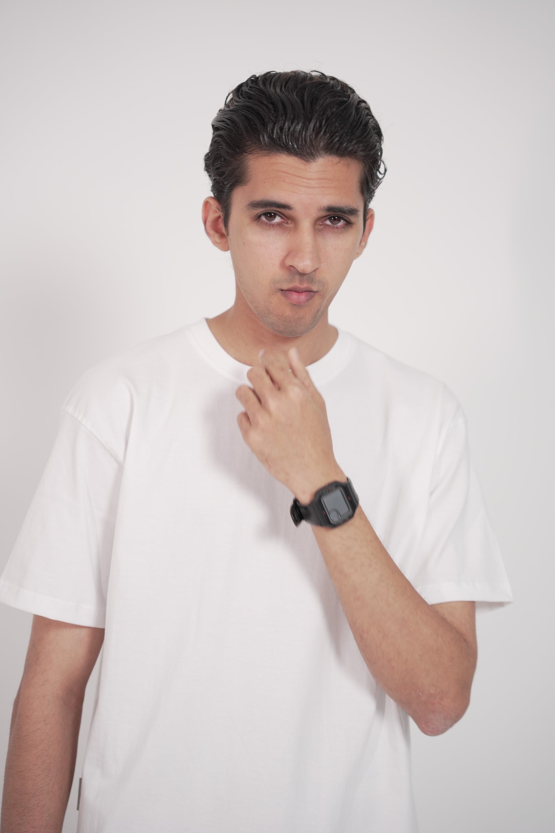 Classic White Oversized T-Shirt — Premium 210 GSM Cotton